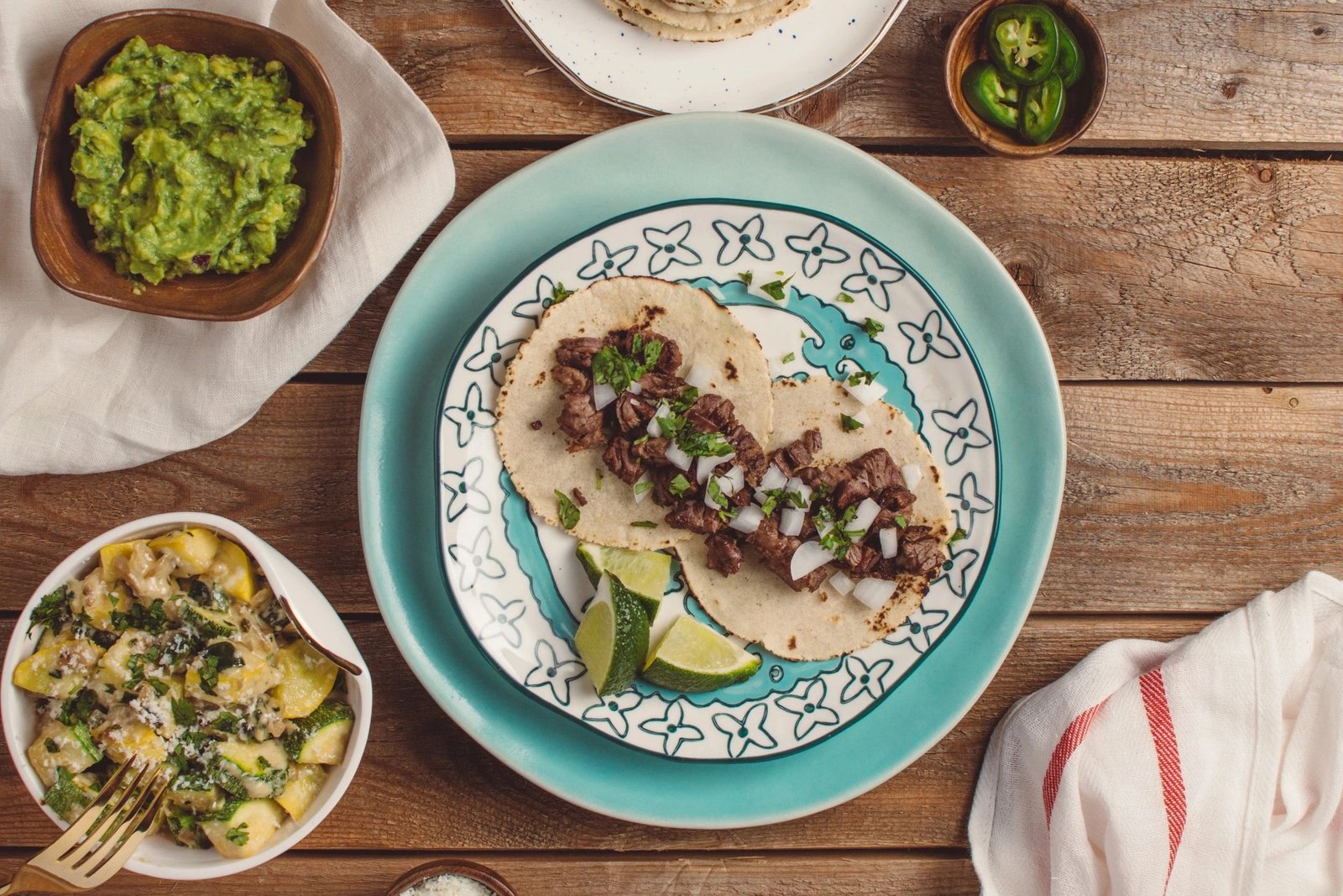 Beef Tacos and Guacamole Beef Tacos and Guacamole